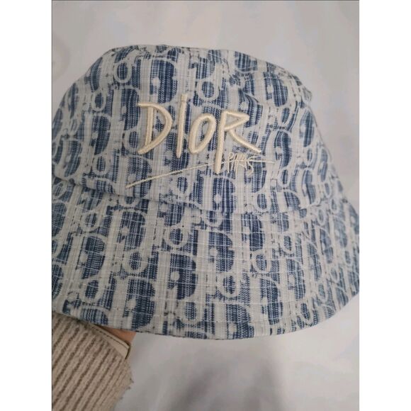 Christian Dior Embroidered Fisherman Hat - Casual Sun Hat - Picture 3 of 5